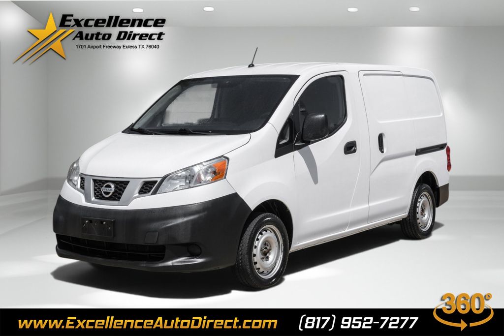  2017 Nissan NV200 S   