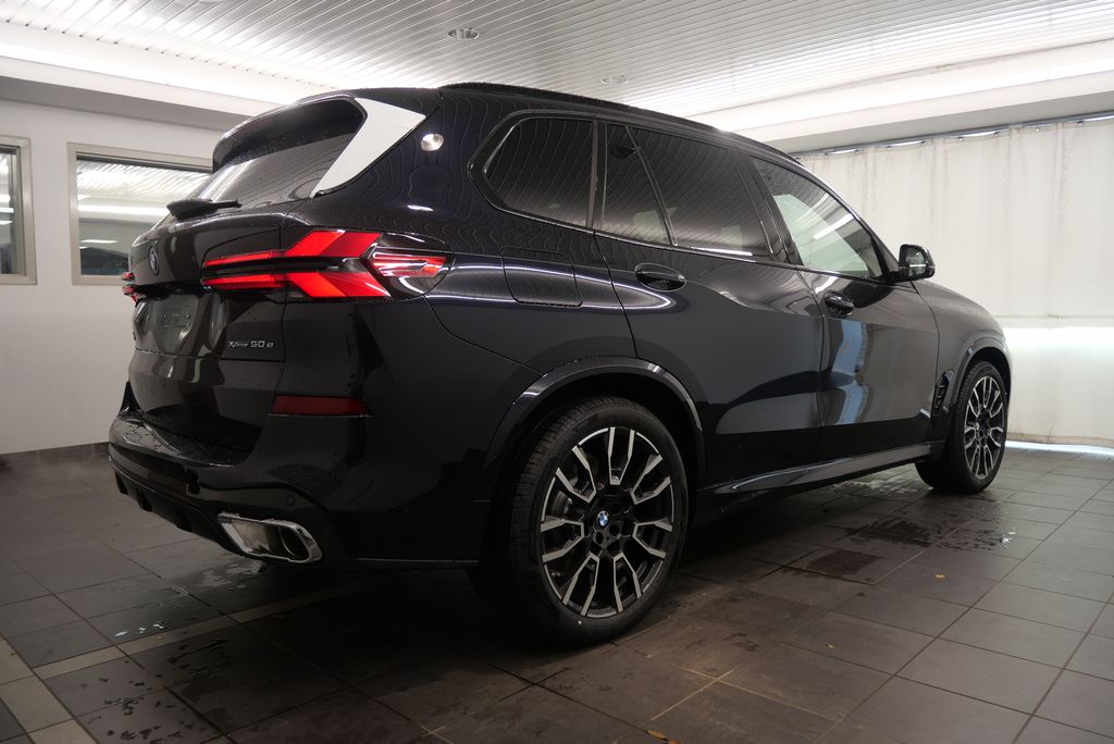 2025 BMW X5 xDrive50e 6