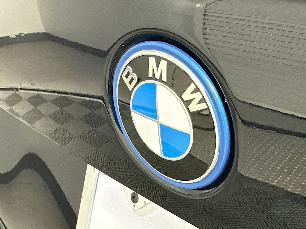 Thumbnail: 2026 BMW X5 - 22
