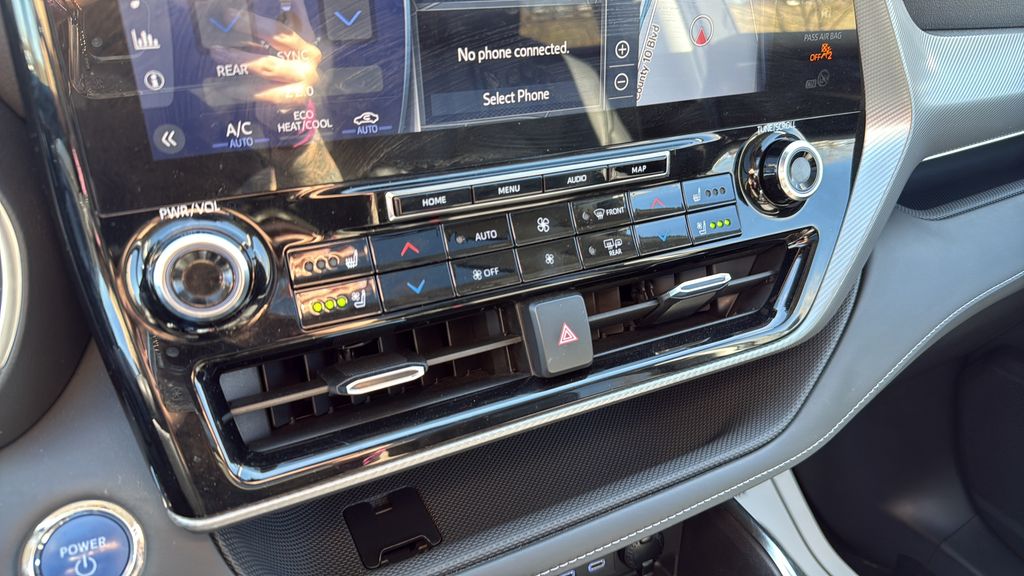 2022 Toyota Highlander Hybrid