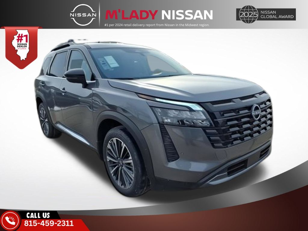 2026 Nissan Pathfinder Platinum 4WD's photo