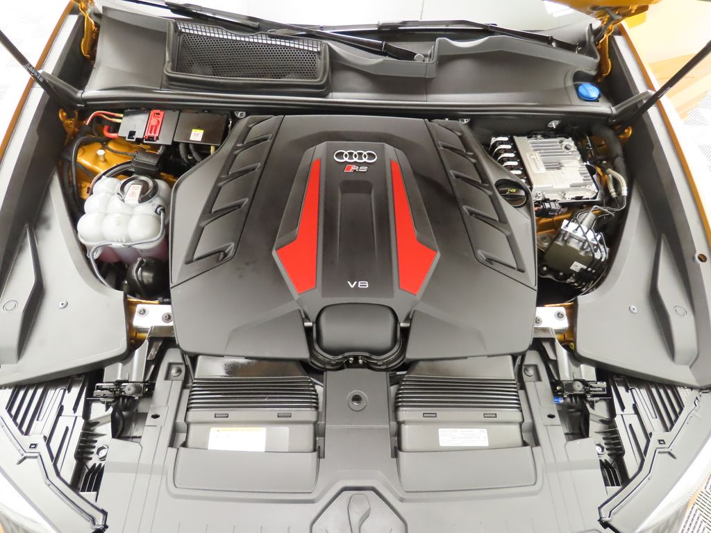 2022 Audi RS Q8 4.0T 30
