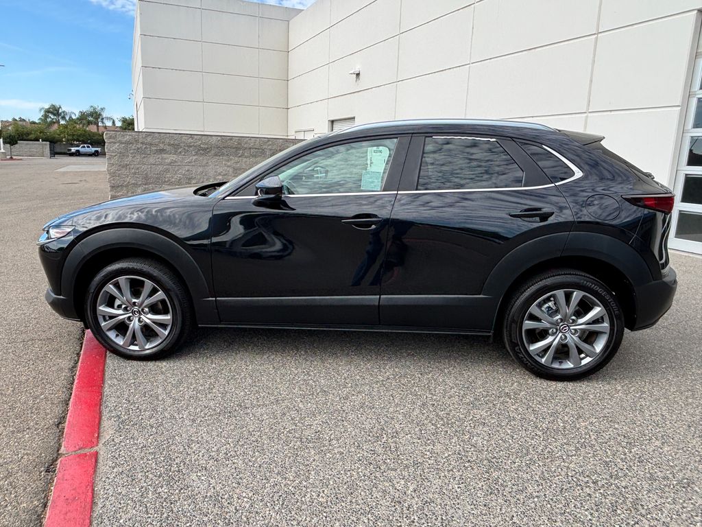 Thumbnail: 2025 Mazda CX-30 - 8