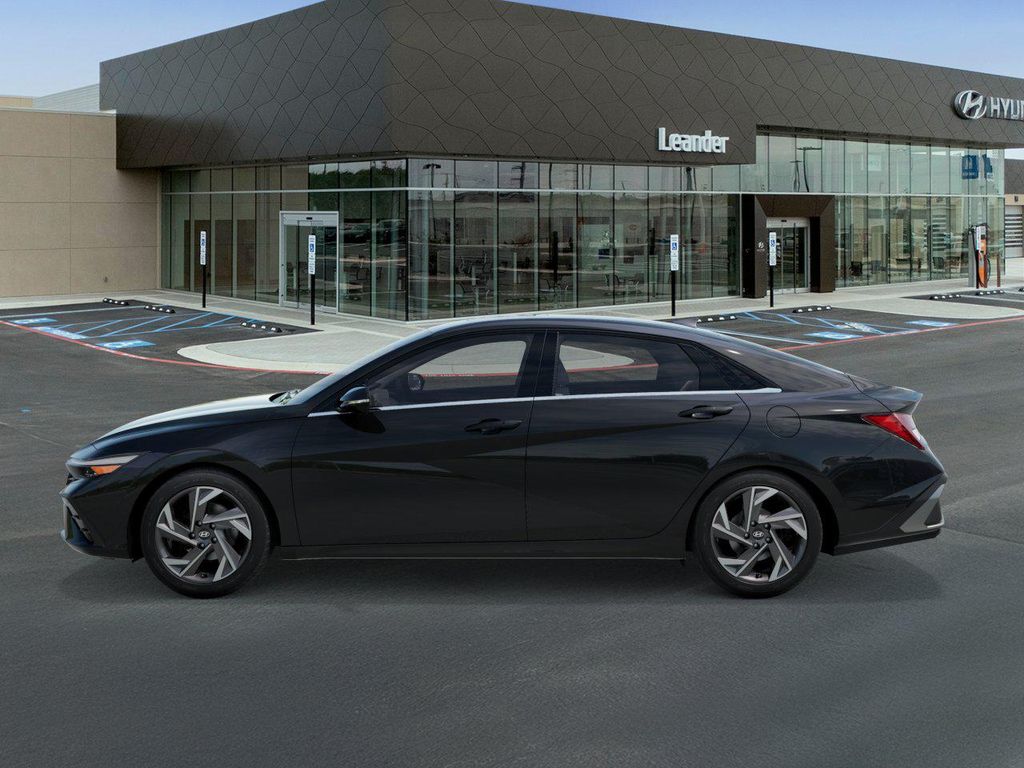 Thumbnail: 2026 Hyundai Elantra - 3