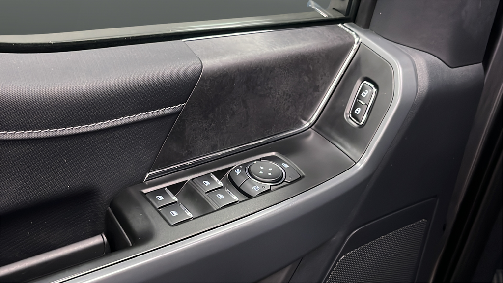 Used 2025 Carbonized Gray Metallic Ford XLT image 20
