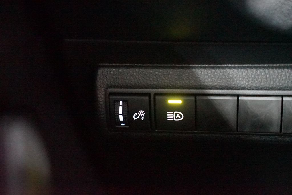 Thumbnail: 2026 Toyota Corolla - 22