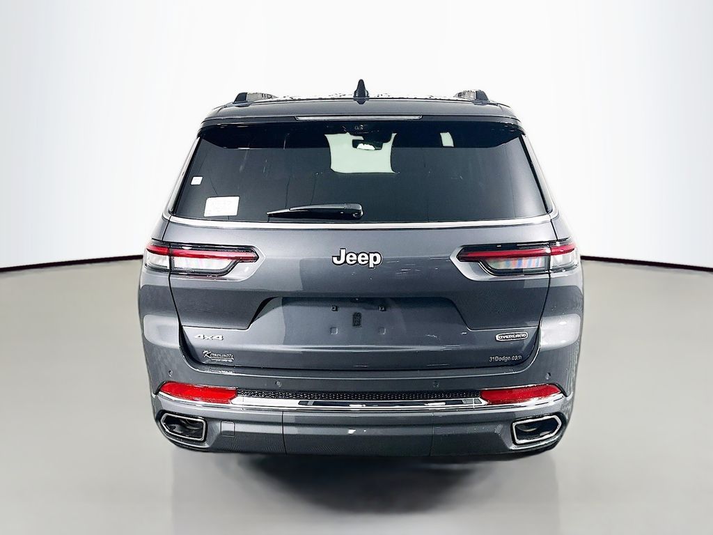 New 2025 Gray Jeep Overland image 6