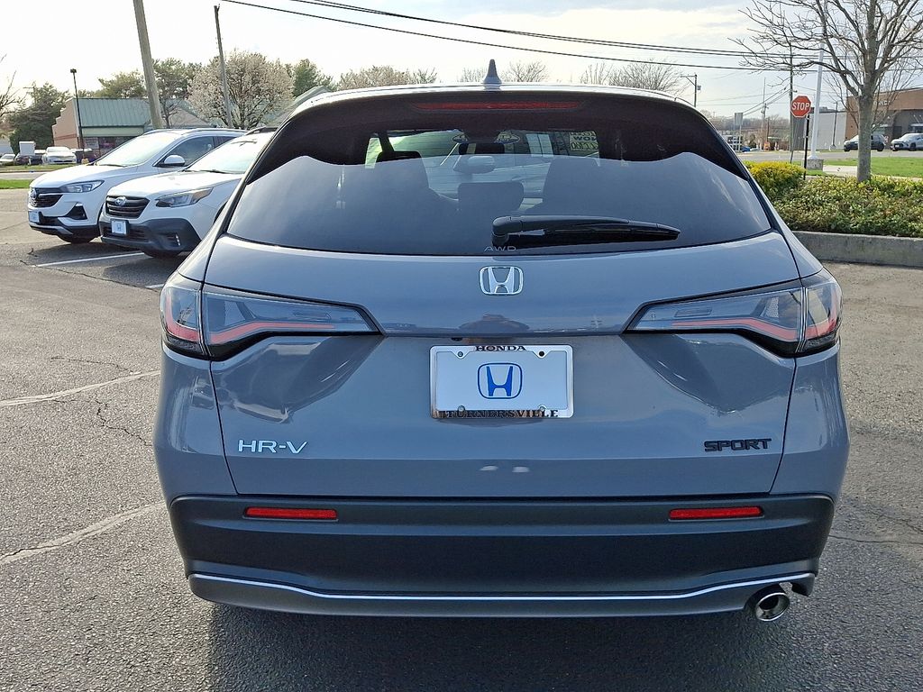 Thumbnail: 2025 Honda HR-V - 5