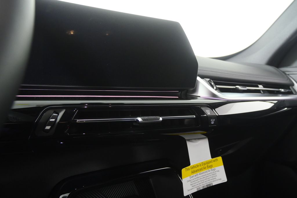 Thumbnail: 2026 BMW X1 - 21