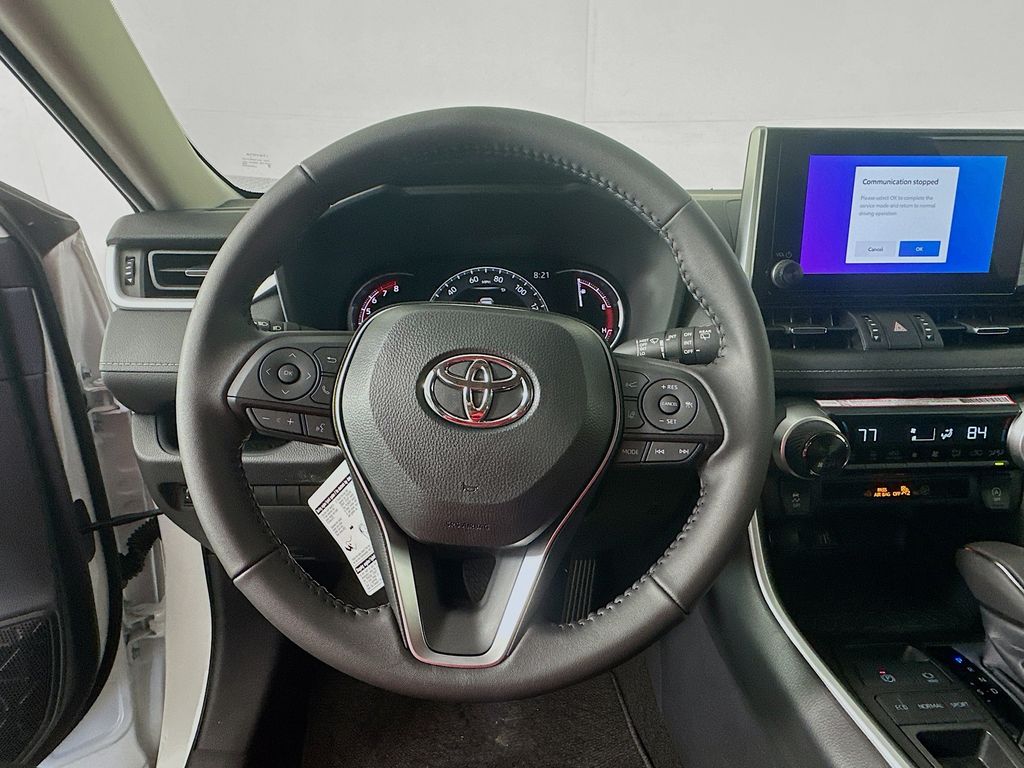 2025 Toyota RAV4 XLE Premium 10