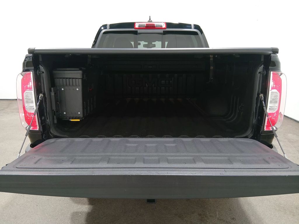 2017 GMC Canyon SLE