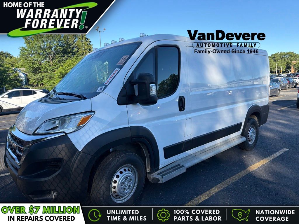 2025 RAM ProMaster 2500 Tradesman 136 Low Roof Cargo Van FWD