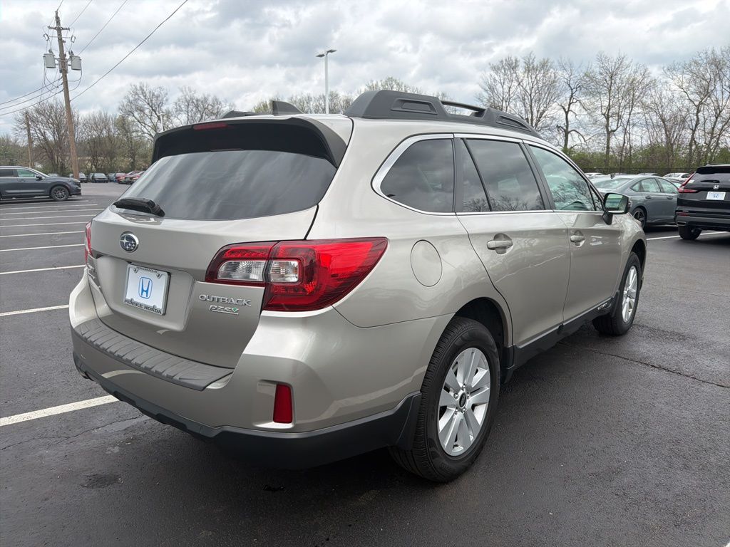 Thumbnail: 2017 Subaru Outback - 5
