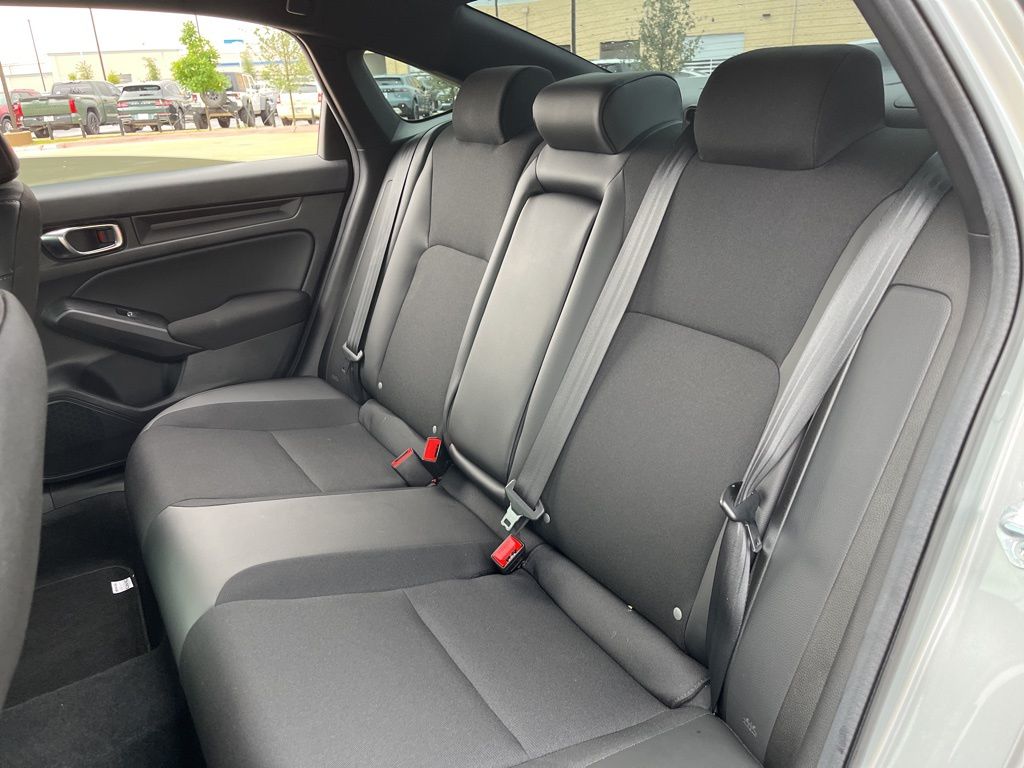 2025 Honda Civic Sport 13