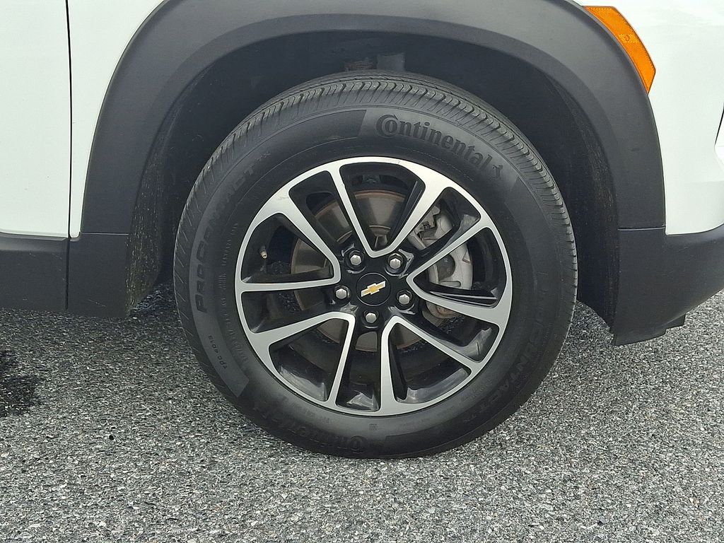 2025 Chevrolet TrailBlazer LT White at Klick Lewis Buick Chevrolet