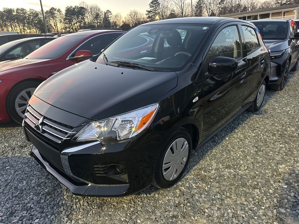 2024 Mitsubishi Mirage ES's photo