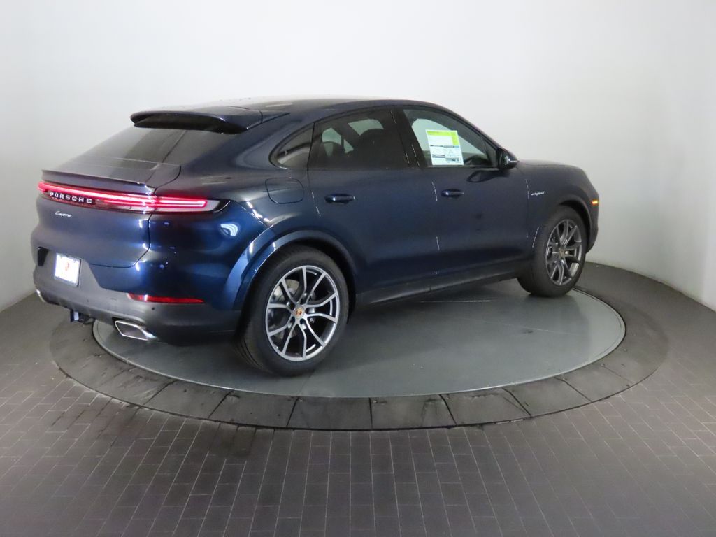 Thumbnail: 2026 Porsche  - 7