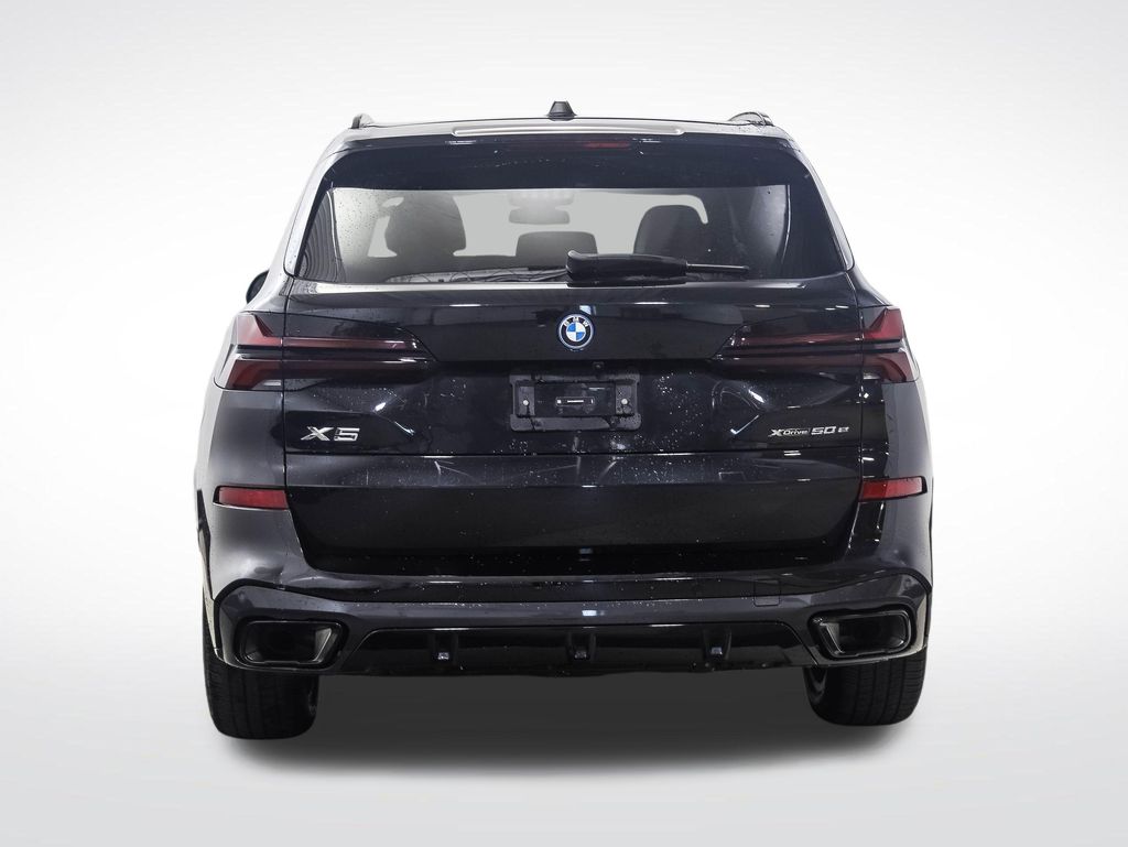 Thumbnail: 2024 BMW X5 - 4
