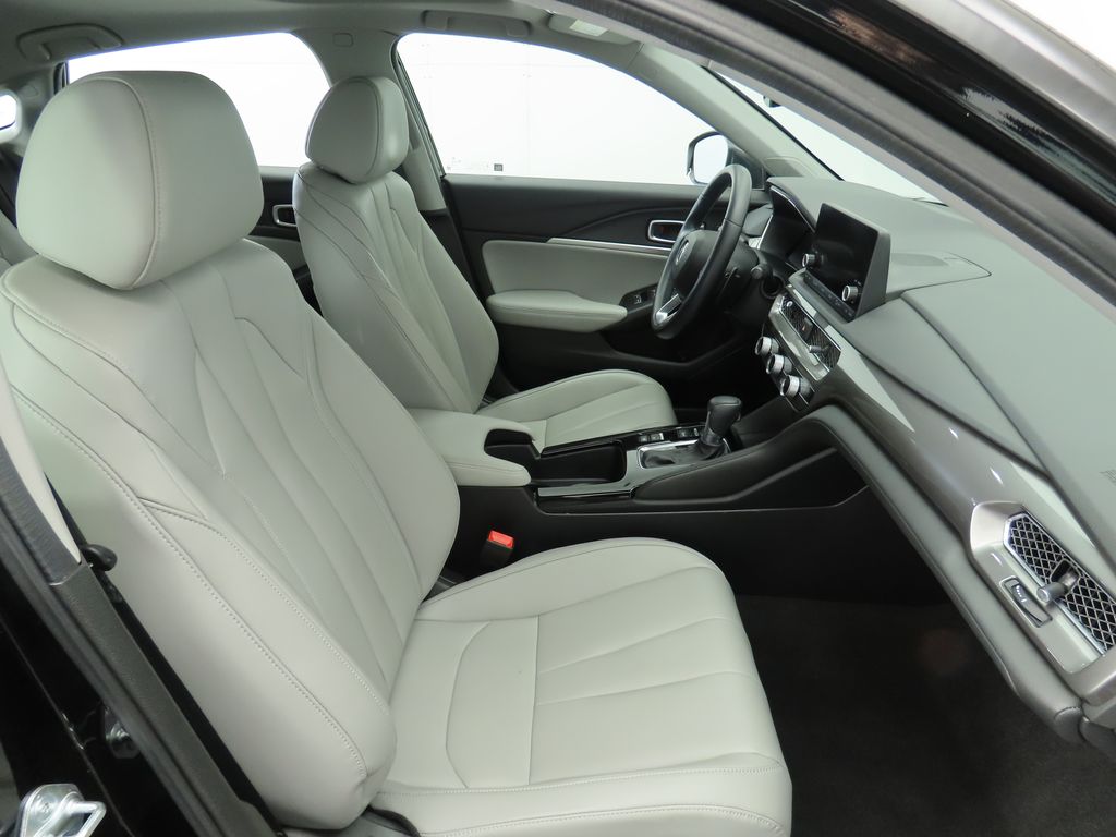 Thumbnail: 2023 Acura Integra - 18