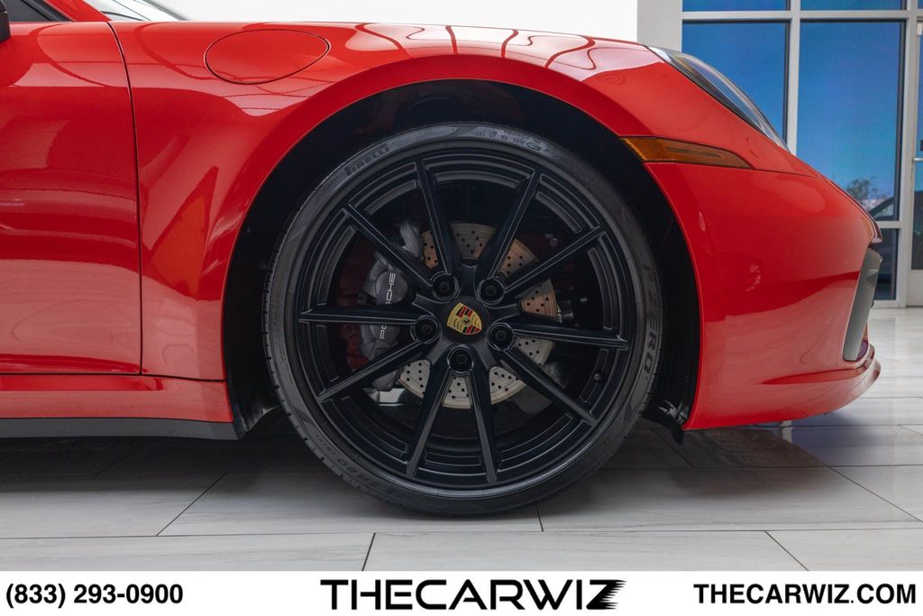 2023 Porsche 911