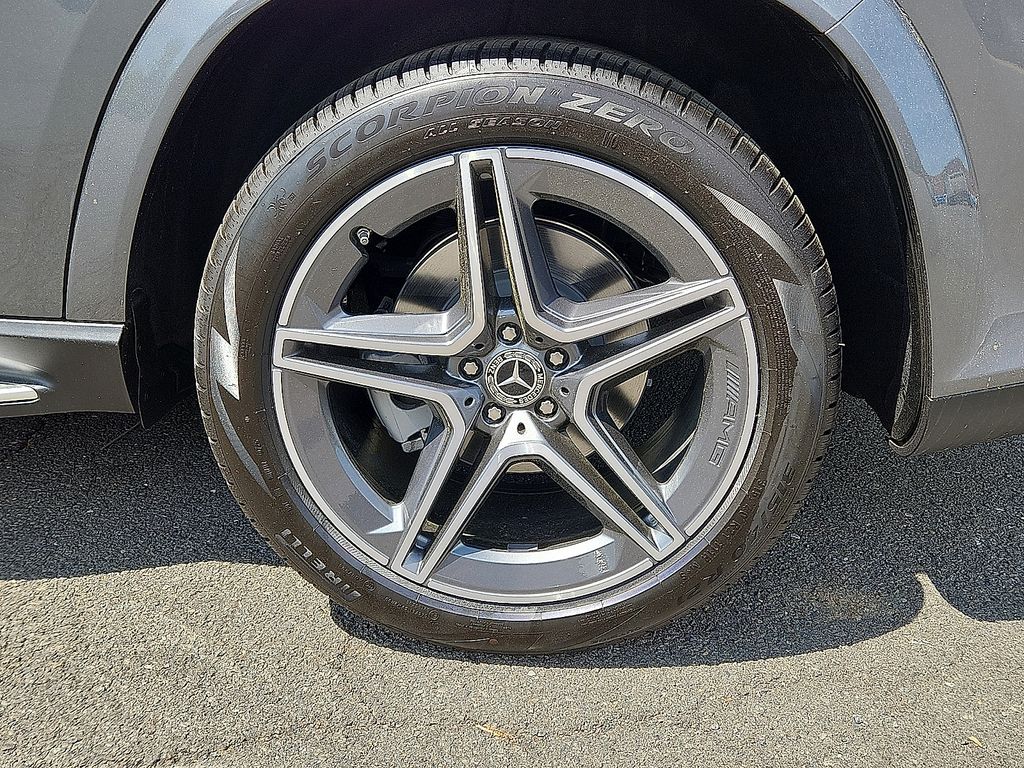 Thumbnail: 2026 Mercedes-Benz GLS - 5