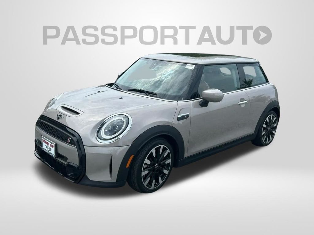 Rooftop Gray Metallic 2024 MINI Cooper Hatchback Front-Wheel Drive Automatic