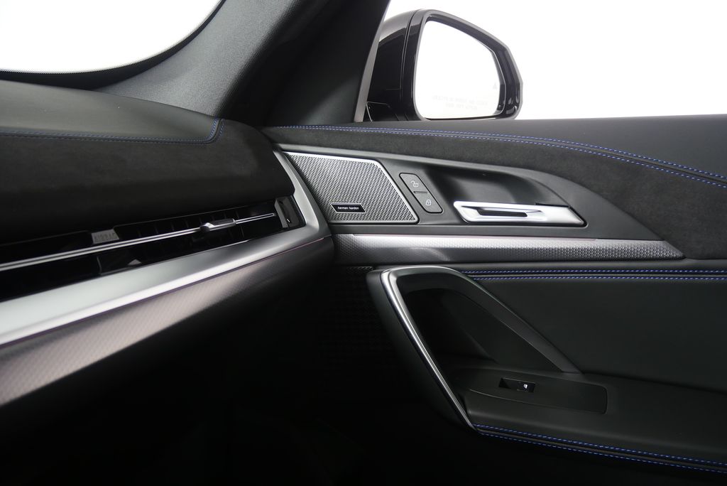 Thumbnail: 2026 BMW X1 - 28