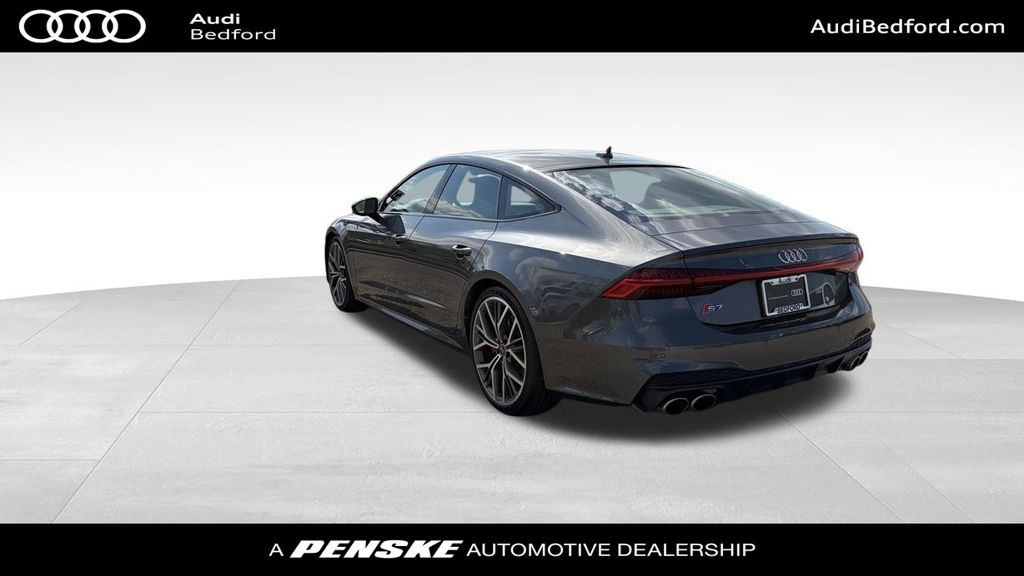 Thumbnail: 2025 Audi S7 - 4