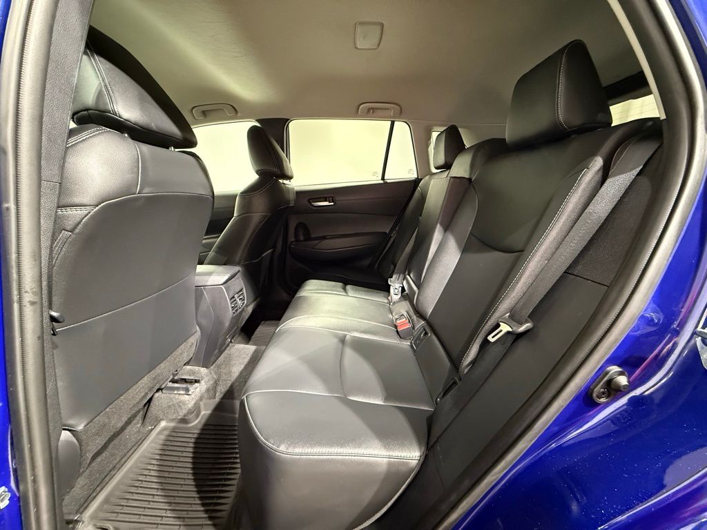 Thumbnail: 2025 Toyota Corolla Cross - 18