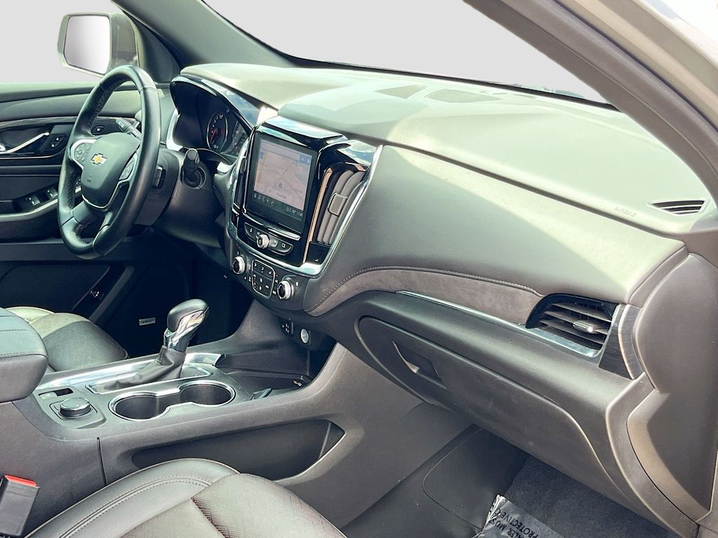 2023 Chevrolet Traverse High Country Gray at North Houston Mitsubishi