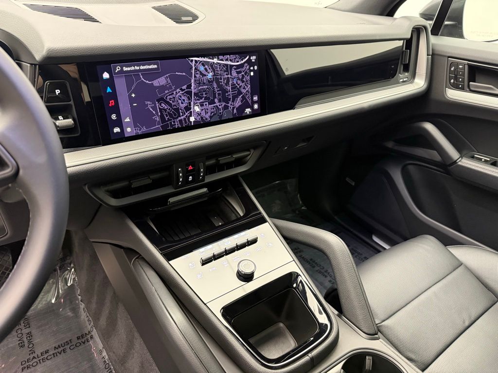 Thumbnail: 2025 Porsche Cayenne - 17