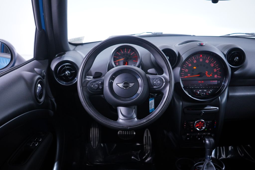 Thumbnail: 2016 MINI Cooper Countryman - 11