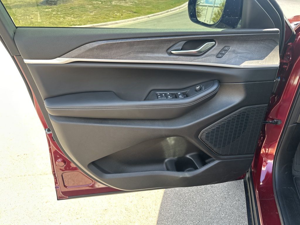 New Car 2025 Jeep Grand Cherokee  Limited For Sale Under $50,000 In Austin, Texas