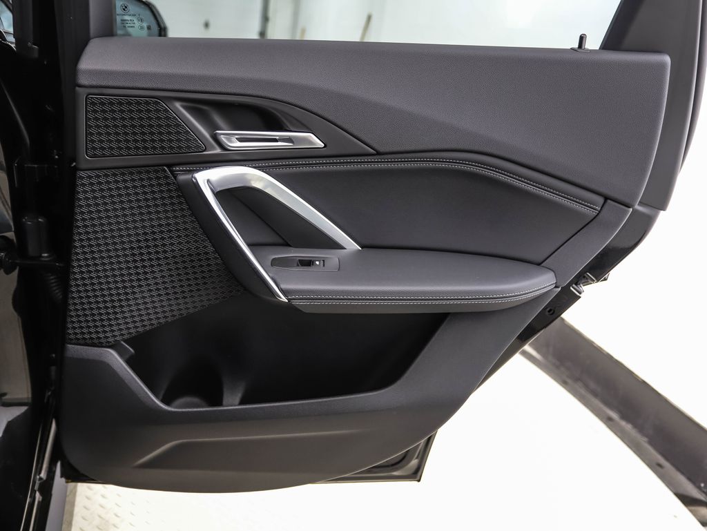 Thumbnail: 2023 BMW X1 - 24