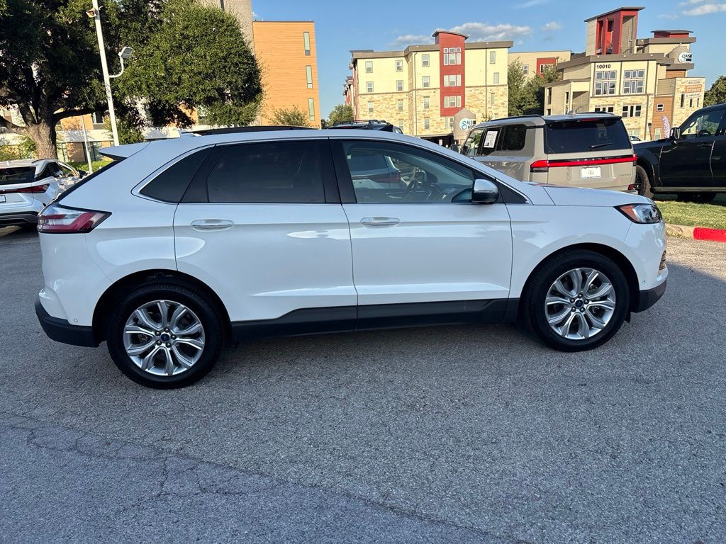 Thumbnail: 2020 Ford Edge - 6