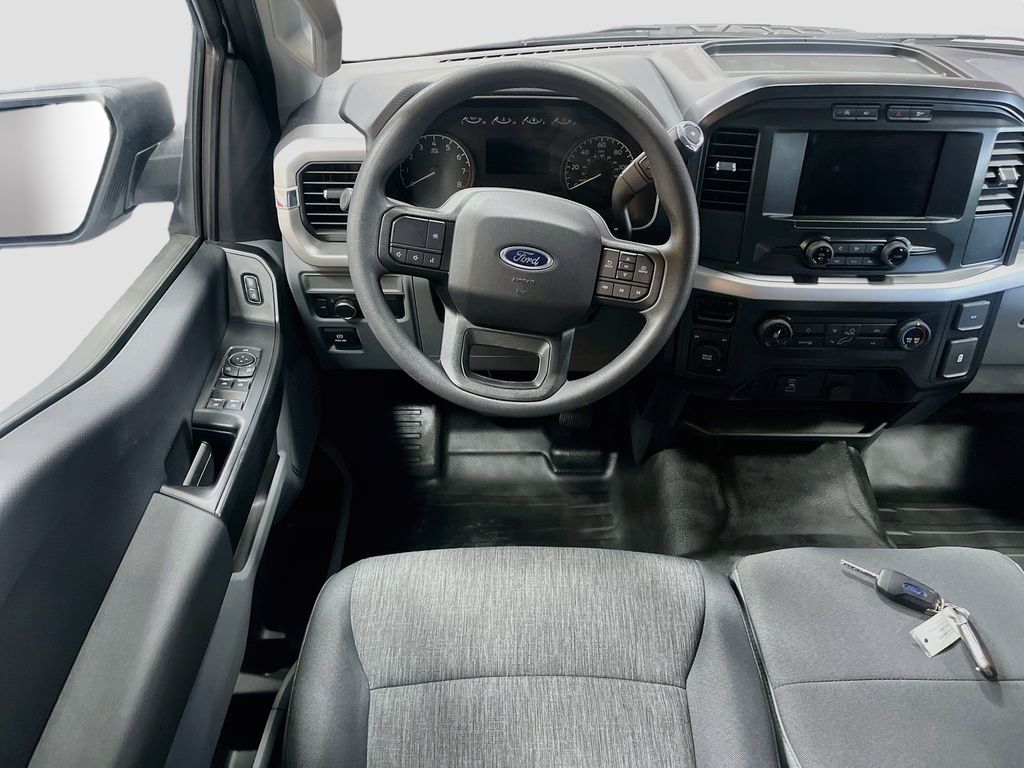 Used 2022 Oxford White Ford XL image 20