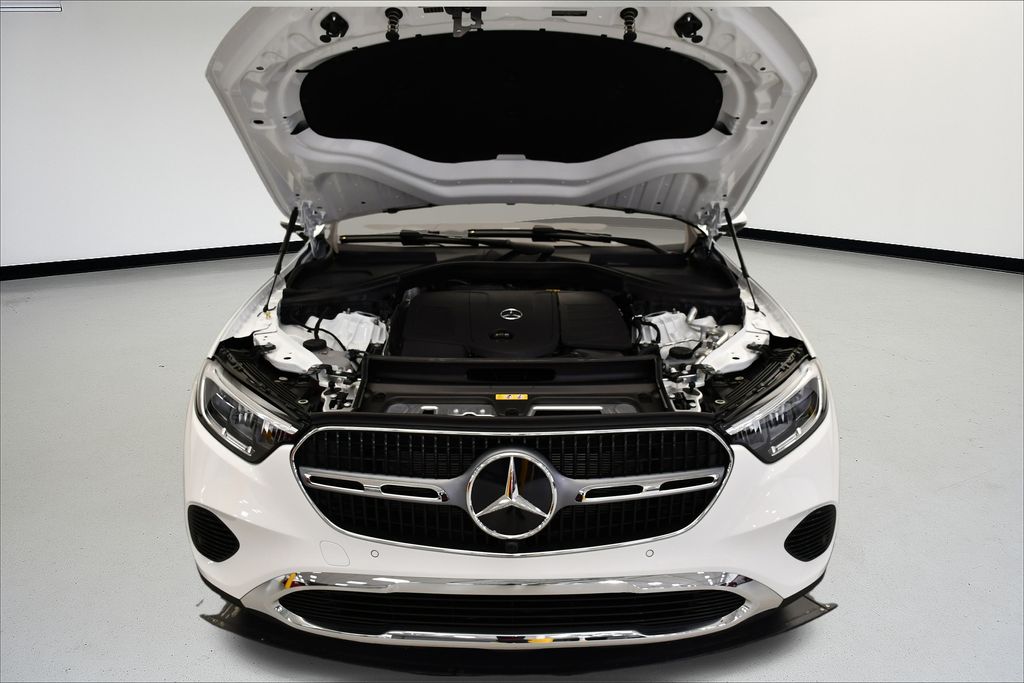 Thumbnail: 2026 Mercedes-Benz GLC - 12