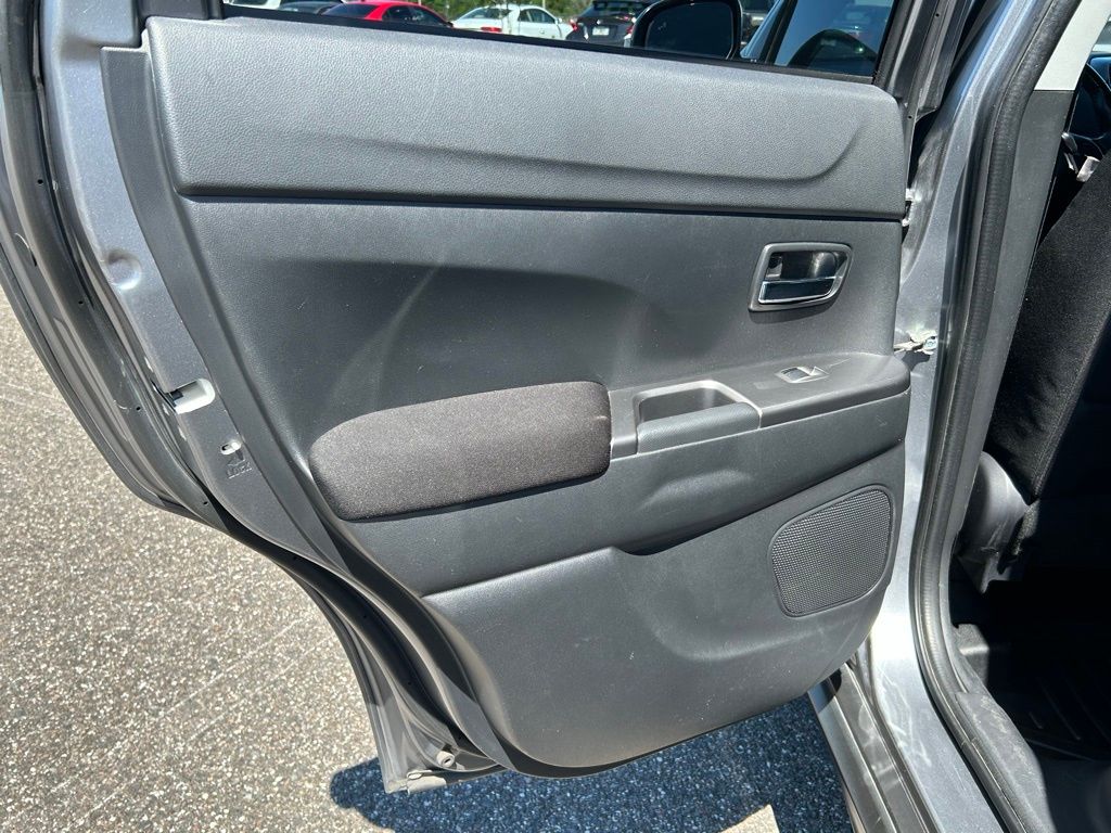 Used 2021 Gray Mitsubishi 2.0 SE image 56