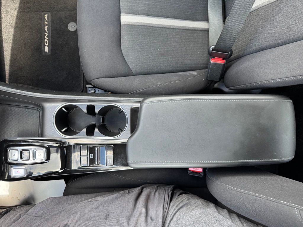 2021 Hyundai Sonata SEL Red at Phil Fitts Ford