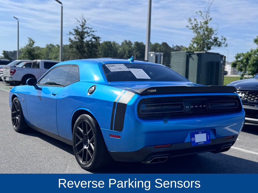 2016 Dodge Challenger 392 Hemi Scat Pack Shaker