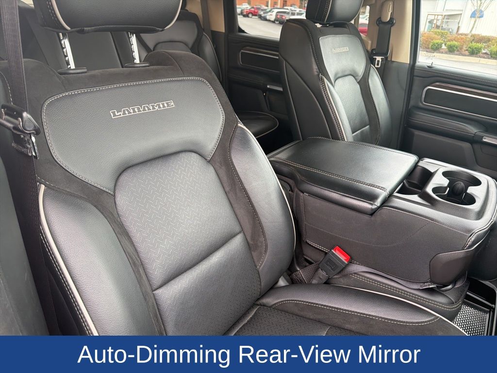 2020 Ram 1500 Laramie Crew Cab 4x4 5'7" Box