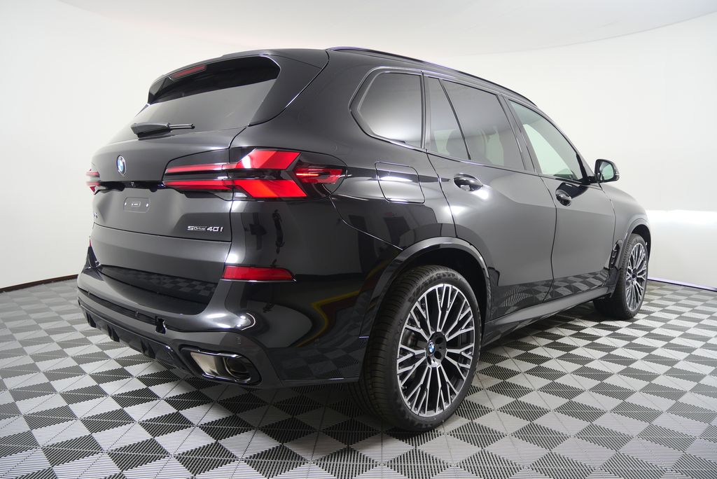 Thumbnail: 2026 BMW X5 - 3