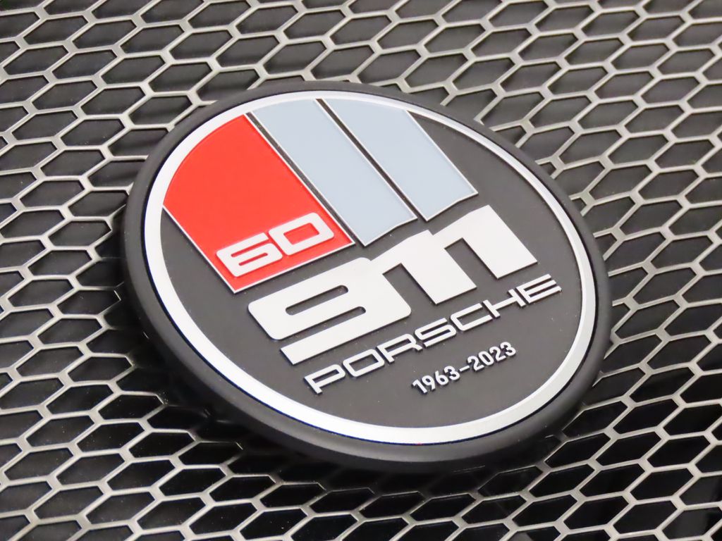 Thumbnail: 2024 Porsche 911 - 13