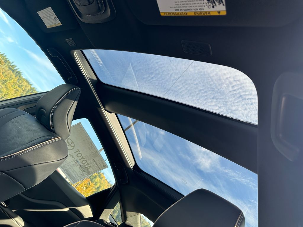 2026 Toyota Crown Platinum