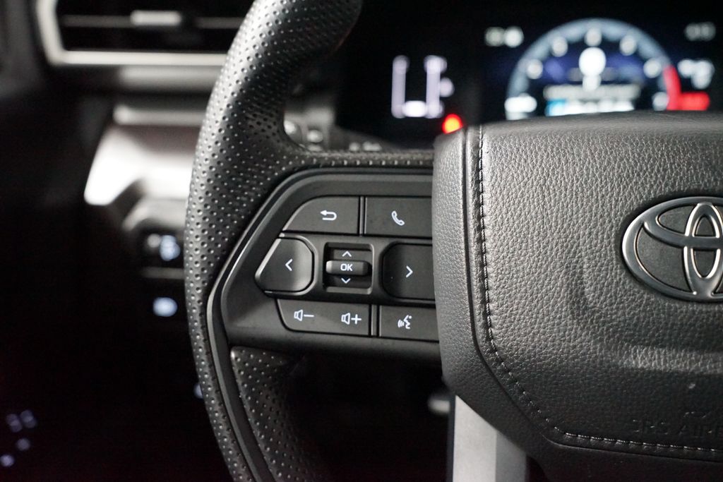 Thumbnail: 2024 Toyota Tacoma - 15