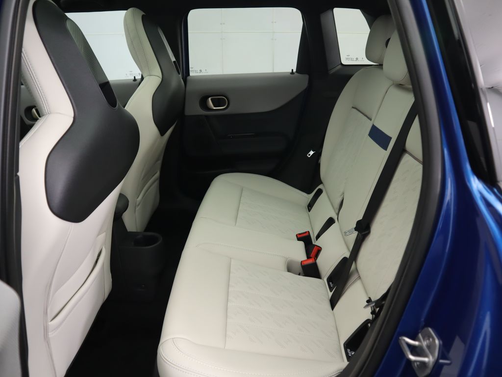 Thumbnail: 2026 MINI Cooper - 23