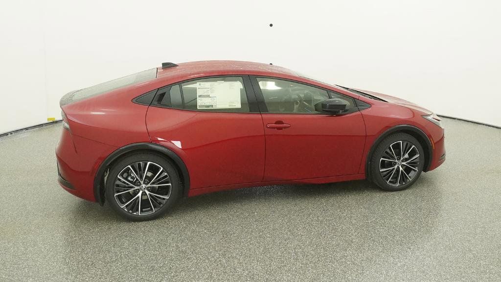 Thumbnail: 2026 Toyota Prius - 3