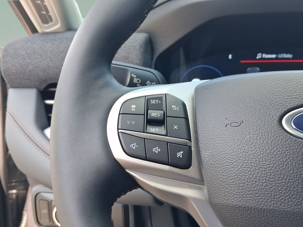 New 2026 Gray Ford Active image 12
