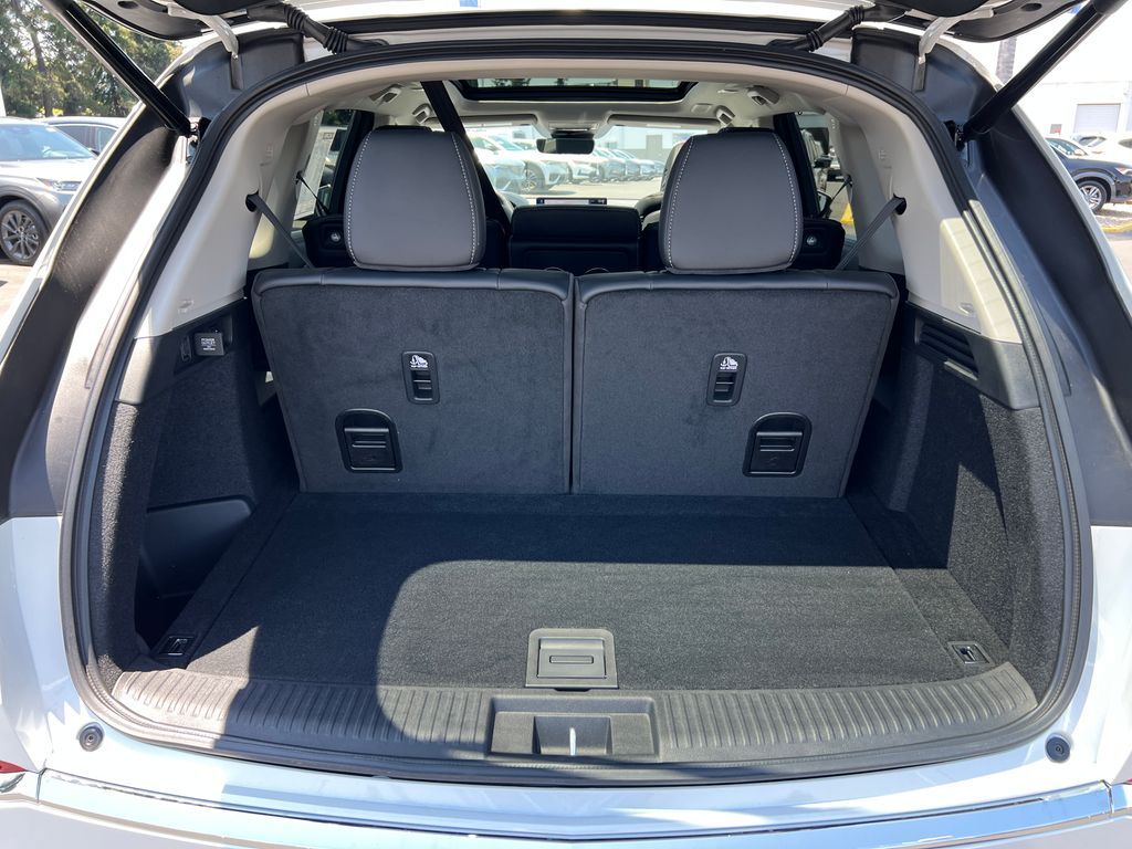 Thumbnail: 2026 Acura MDX - 23
