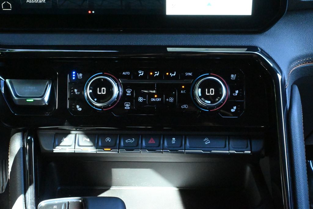 Thumbnail: 2024 GMC Sierra 1500 - 23